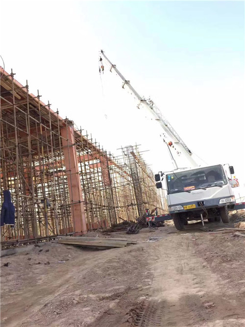 罗湖区吊车作业的安全注意事项有哪些？