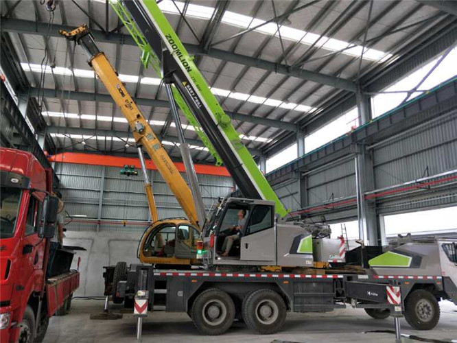 罗湖区高空车出租需要注意哪些安全事项？