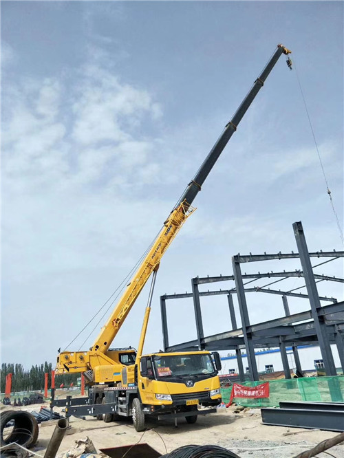 罗湖区超高层建筑钢结构吊装案例